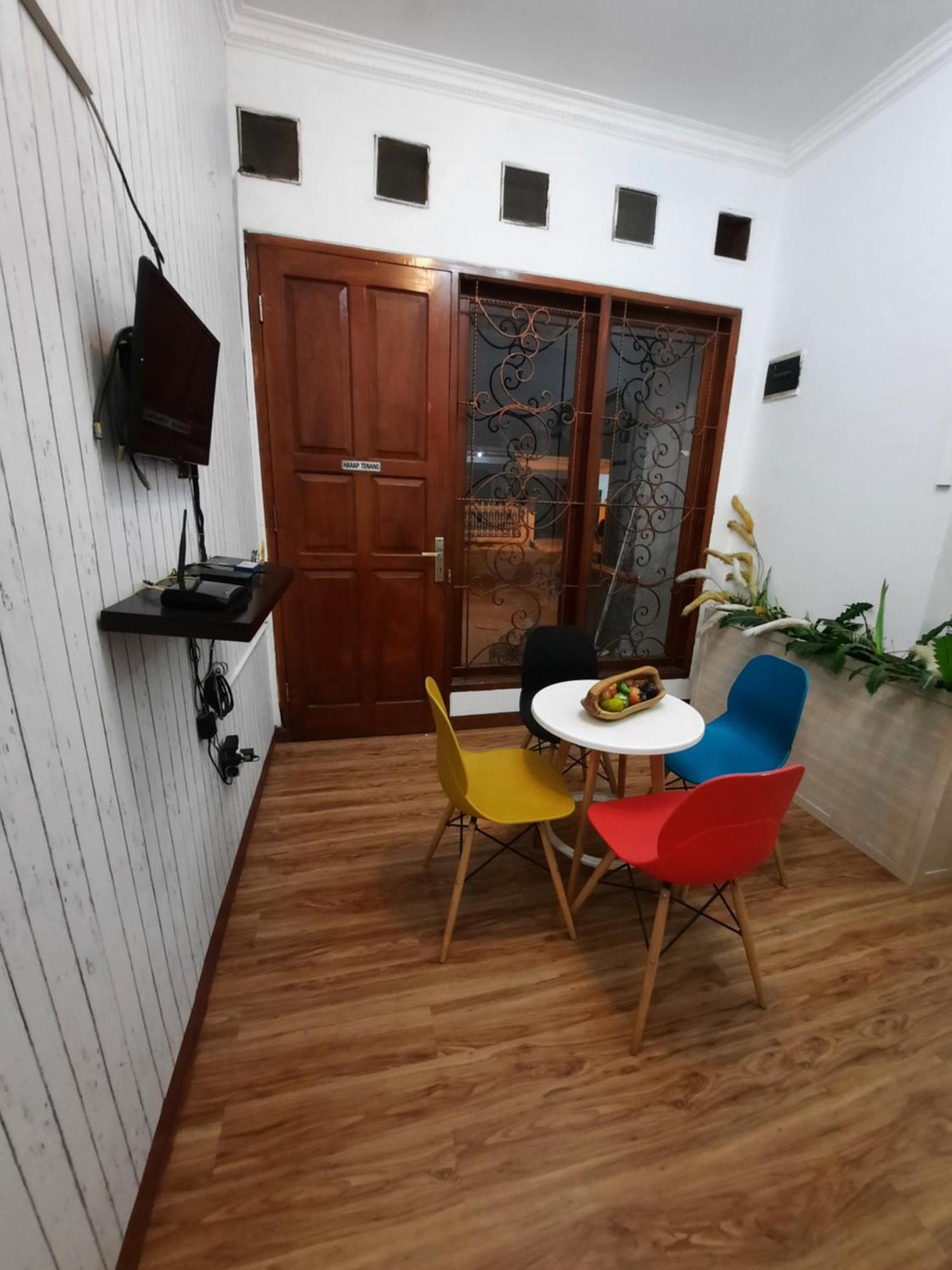 Wisma tamu Acidalia Syariah