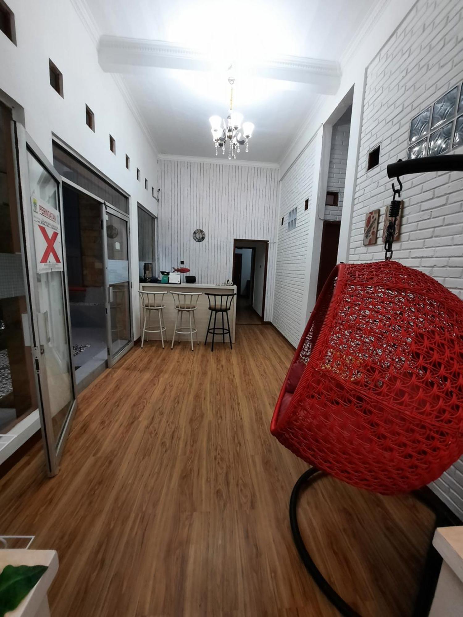 Wisma tamu Acidalia Syariah 2*